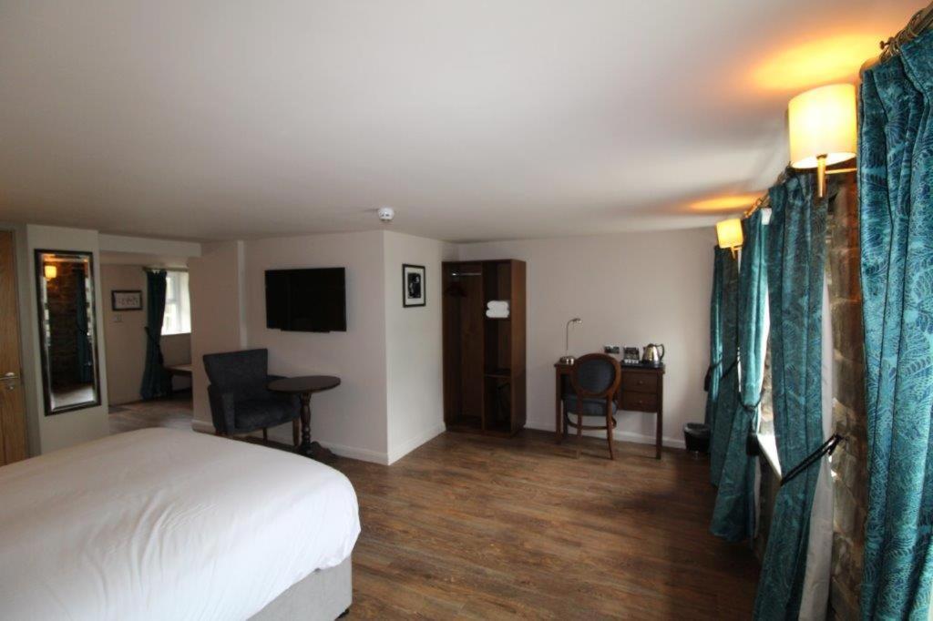 Rooms @ The Dolau Inn New Quay  Extérieur photo